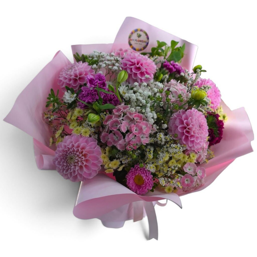 Bukiet różowych dalii i goździków – kwiaciarnia My Flowers Koszalin